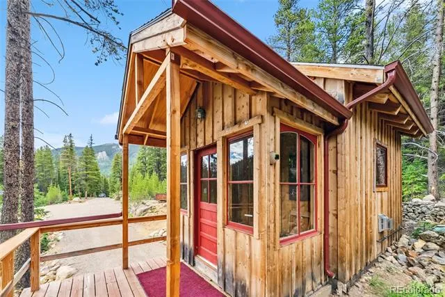 5080 Montezuma Road Montezuma, CO 80435