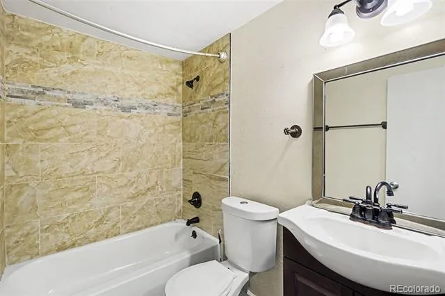 3558 S Depew Street #101 Denver, CO 80235