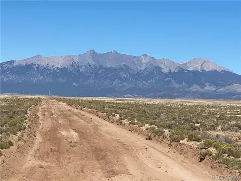 Lot 14 Arapahoe Avenue