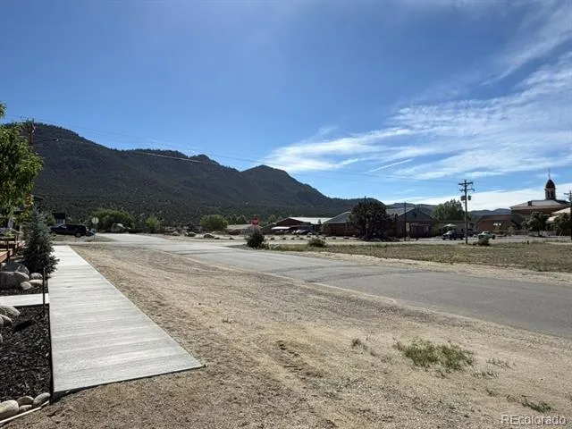 422 Pinon Street Buena Vista, CO 81211
