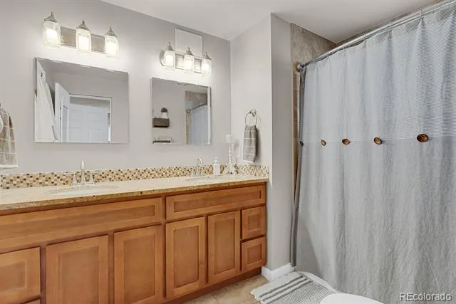 7232 S Broadway Centennial, CO 80122