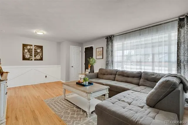 7232 S Broadway Centennial, CO 80122