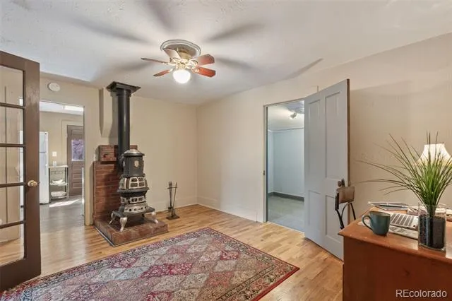 215 Washington Avenue Manitou Springs, CO 80829