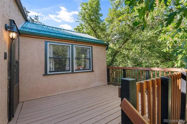 215 Washington Avenue Manitou Springs, CO 80829