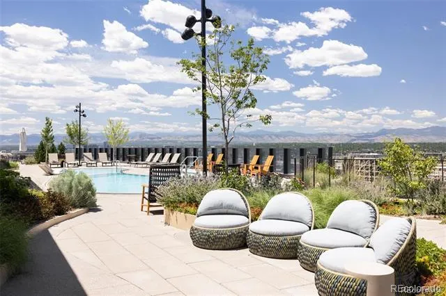 3930 Blake Street #1400 Denver, CO 80205