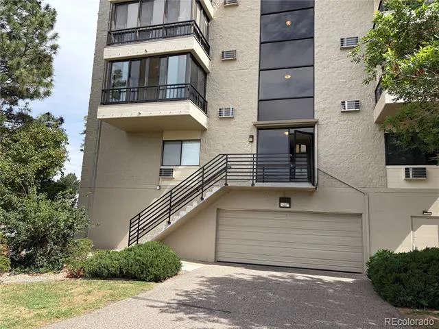 13800 E Marina Drive #102 Aurora, CO 80014