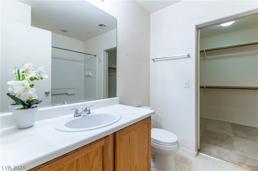 6706 Oxendale Avenue Las Vegas, NV 89139
