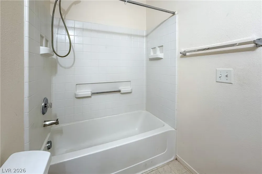 6706 Oxendale Avenue Las Vegas, NV 89139