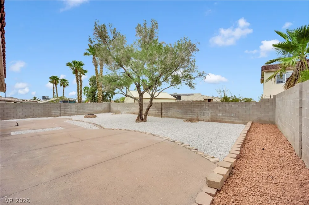 908 Sunnyfield Way Henderson, NV 89015