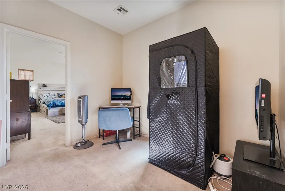 5537 Punto Del Castello Court North Las Vegas, NV 89081