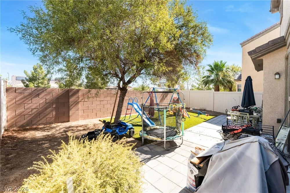 5537 Punto Del Castello Court North Las Vegas, NV 89081