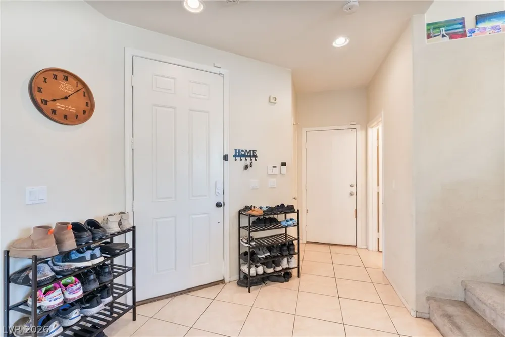 5537 Punto Del Castello Court North Las Vegas, NV 89081
