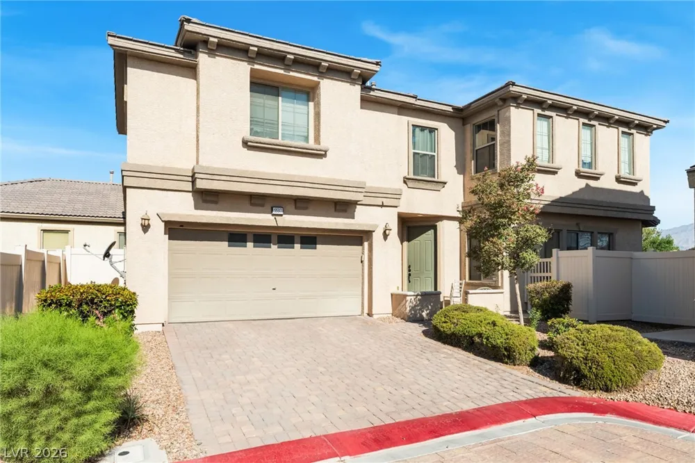 5537 Punto Del Castello Court North Las Vegas, NV 89081