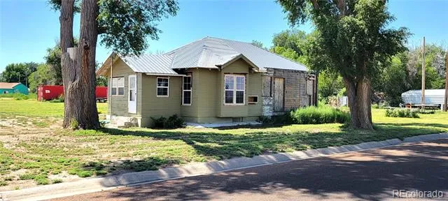 420 E 2nd Street Julesburg, CO 80737