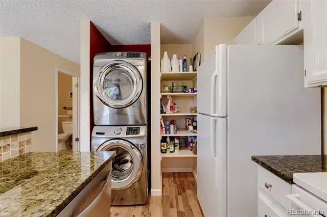 17335 E Rice Circle #B Aurora, CO 80015