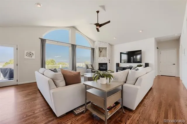 21037 E Nichols Parkway Aurora, CO 80016