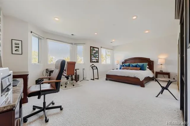 21037 E Nichols Parkway Aurora, CO 80016