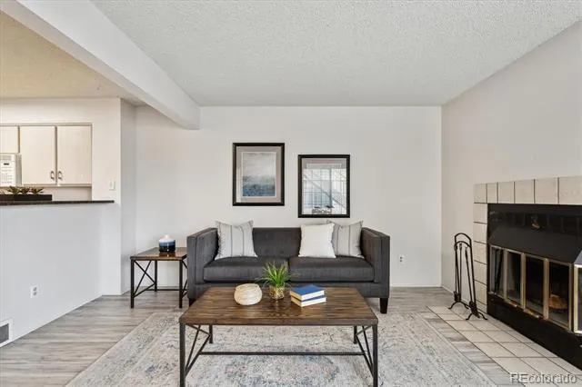 4804 E Kentucky Avenue #D Denver, CO 80246