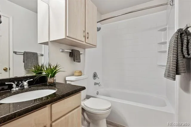 4804 E Kentucky Avenue #D Denver, CO 80246
