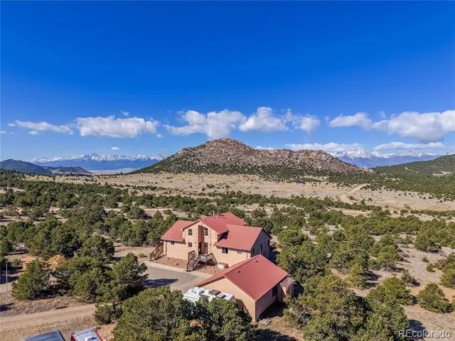90 Riggs Road Westcliffe, CO 81252