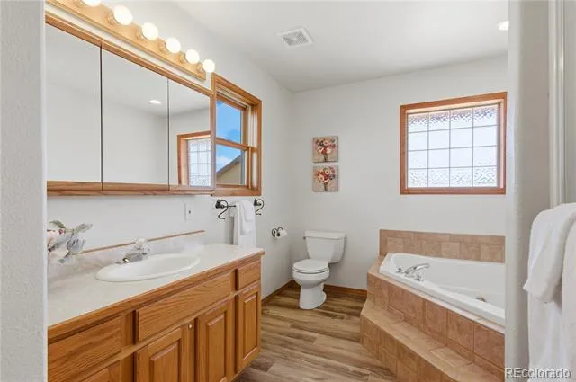 90 Riggs Road Westcliffe, CO 81252