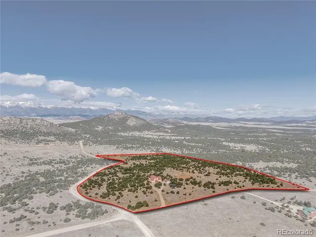 90 Riggs Road Westcliffe, CO 81252