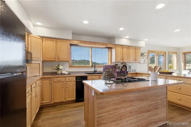 90 Riggs Road Westcliffe, CO 81252