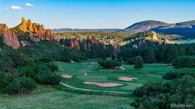 5814 Country Club Drive Larkspur, CO 80118