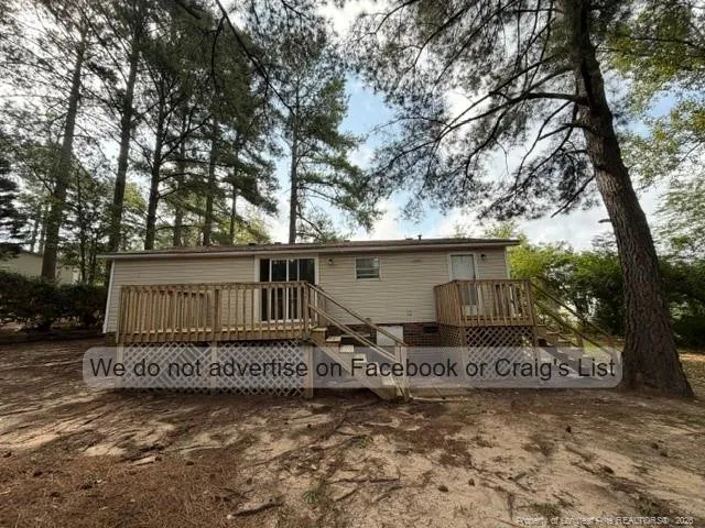 1103 Mackintosh Court Raeford, NC 28376