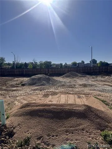 694 18 PLACE
