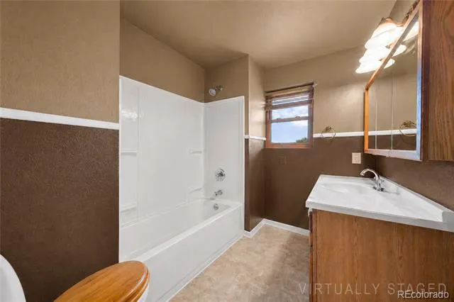 20211 County Road 27 Holyoke, CO 80734