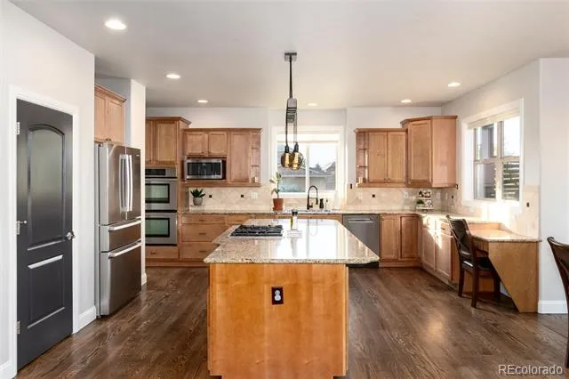 7750 S Blackstone Parkway Aurora, CO 80016