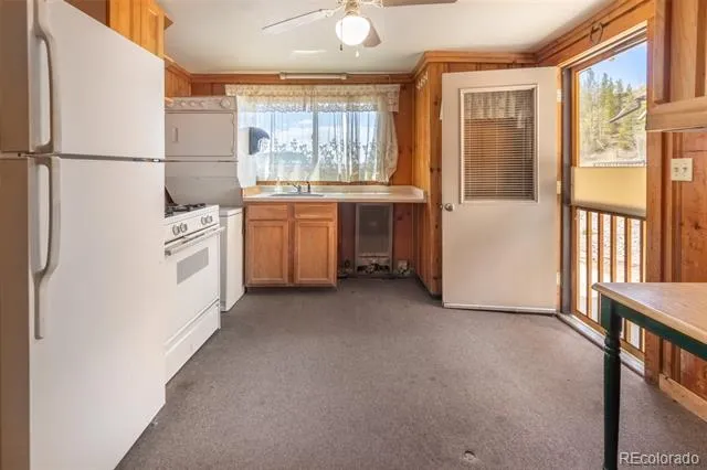 105 Lake Avenue Grand Lake, CO 80447