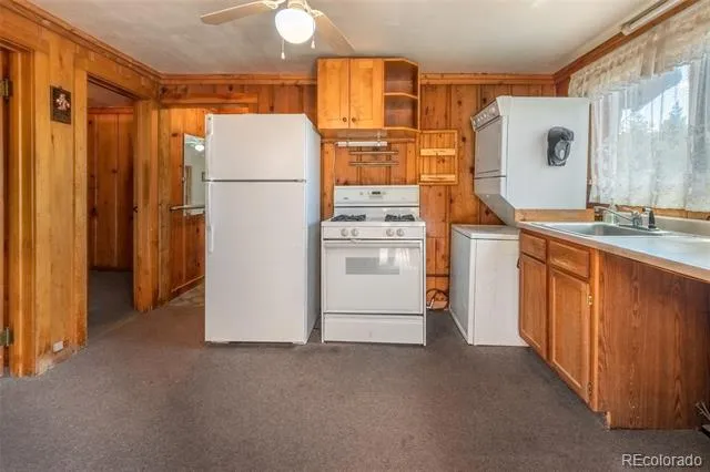 105 Lake Avenue Grand Lake, CO 80447