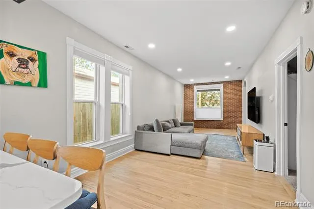 3233 Marion Street Denver, CO 80205