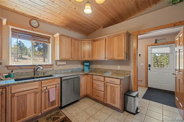 1948 Wagon Wheel Road Hartsel, CO 80449
