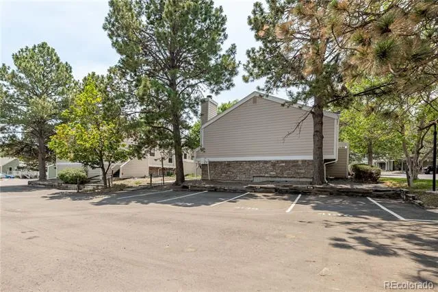 4138 S Rifle Way Aurora, CO 80013