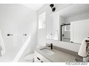 875 Harvest Moon Drive Longmont, CO 80501