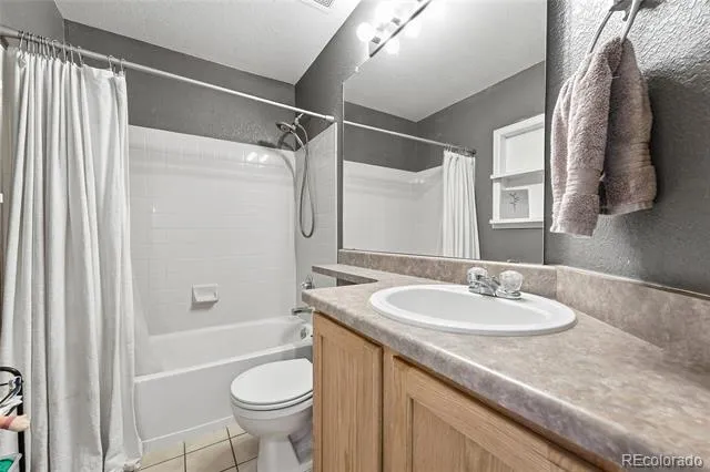 1489 Red Peak Drive Castle Rock, CO 80109