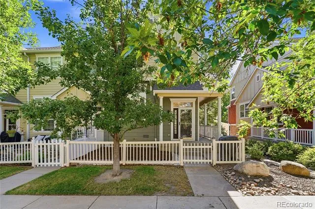 1489 Red Peak Drive Castle Rock, CO 80109