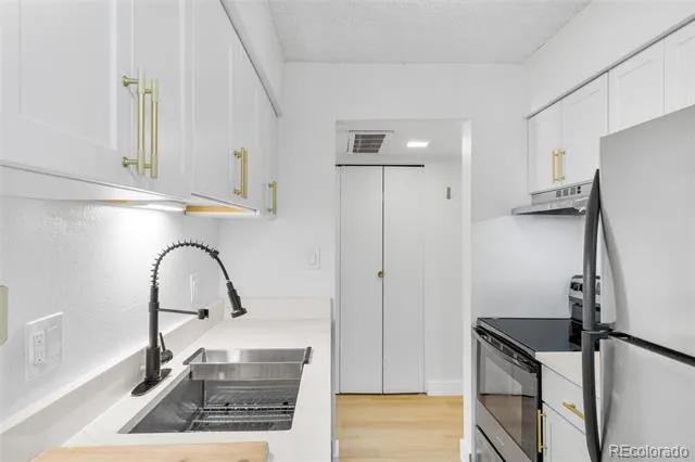 7755 E Quincy Avenue #303A5 Denver, CO 80237