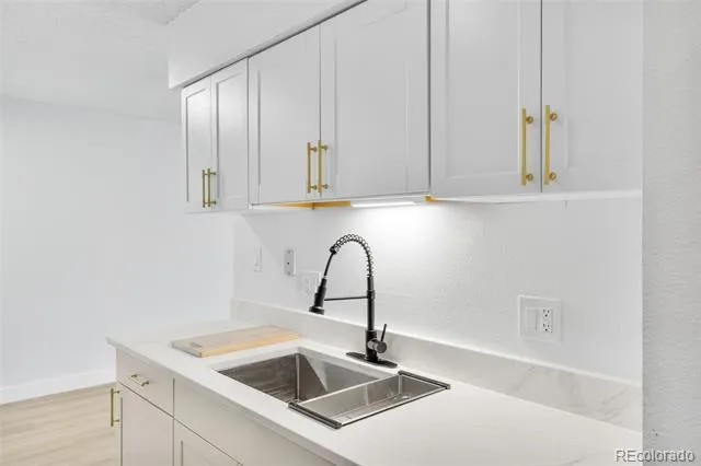 7755 E Quincy Avenue #303A5 Denver, CO 80237