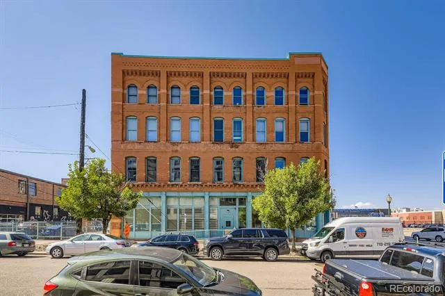 2560 Blake Street #205 Denver, CO 80205