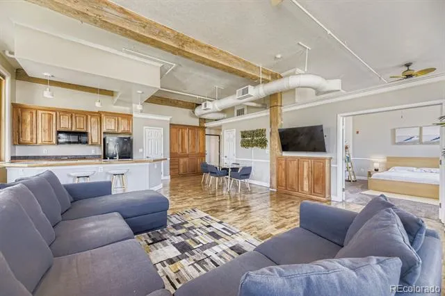 2560 Blake Street #205 Denver, CO 80205