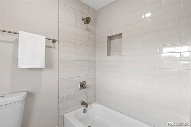 708 W 18th Street Pueblo, CO 81003