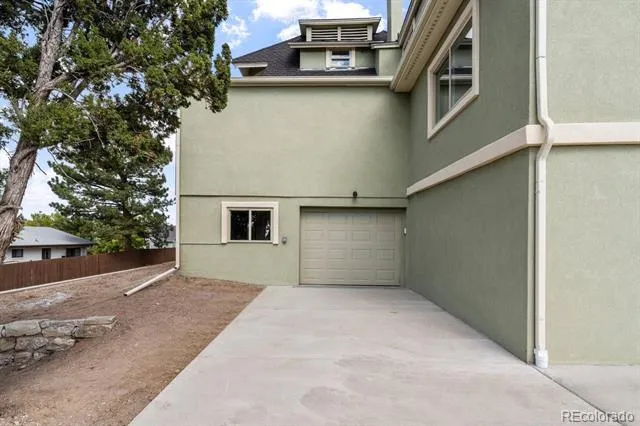 708 W 18th Street Pueblo, CO 81003