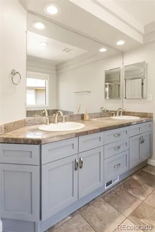 5048 E Cherry Creek South Drive Denver, CO 80246