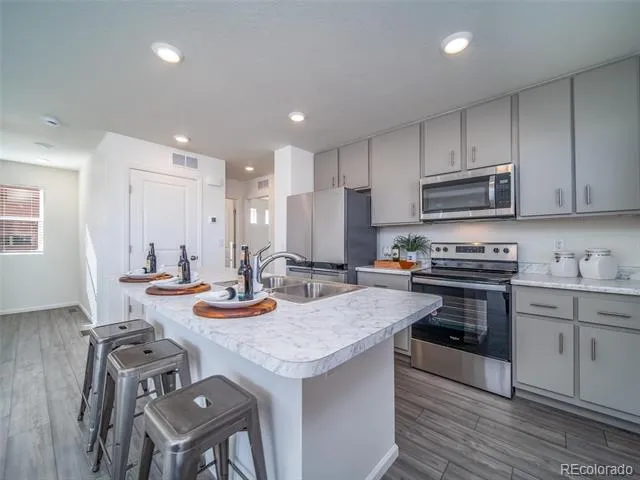 46543 Gold Prairie Drive Bennett, CO 80102