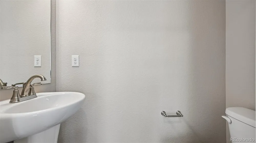 46543 Gold Prairie Drive Bennett, CO 80102
