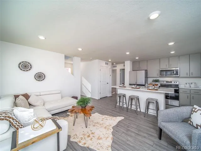 46543 Gold Prairie Drive Bennett, CO 80102